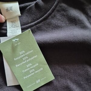 H&M Gray Sweatshirt Small